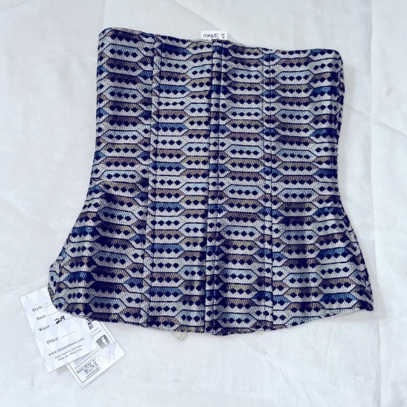 NWT Damsel in this Dress corset - Picture 3 of 7